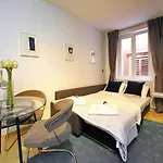 Globe Apartament 2