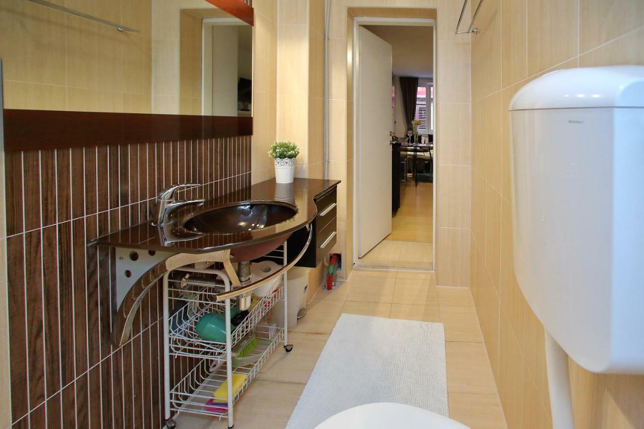 Globe Apartament 2 Apartment