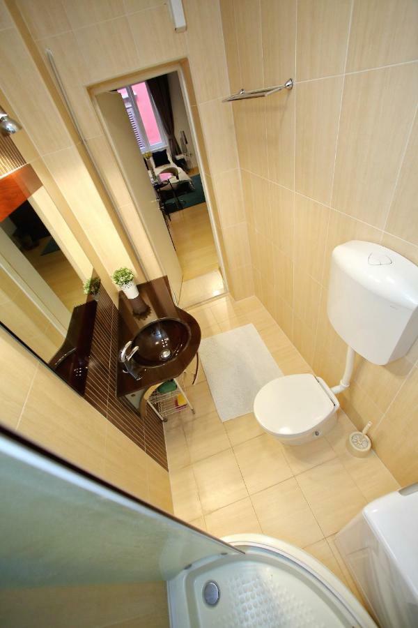 Globe Apartament 2 *
